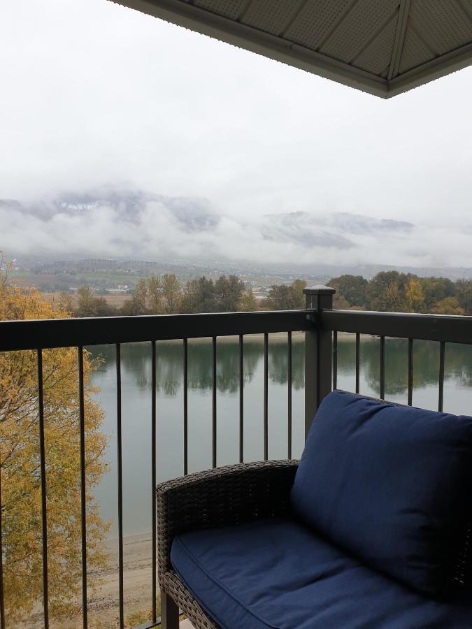 Riverland Inn & Suites Kamloops Zewnętrze zdjęcie
