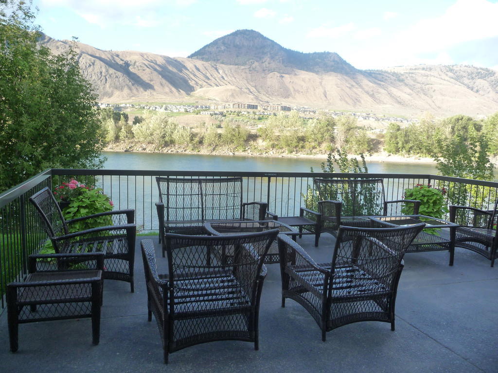 Riverland Inn & Suites Kamloops Zewnętrze zdjęcie